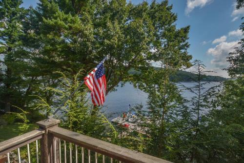Jewel In Paradise Five-bedroom Holiday Home