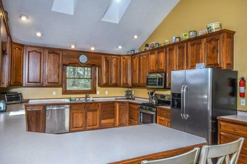 Fancy Free Four-bedroom Holiday Home