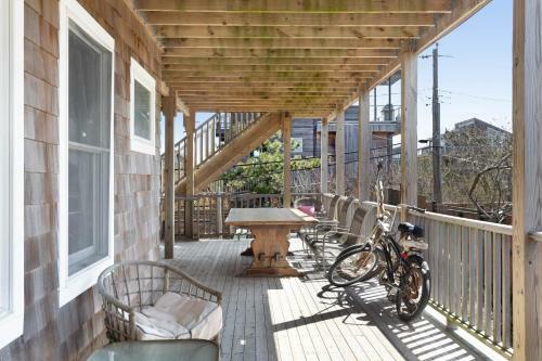 34 Champlain Unit 1