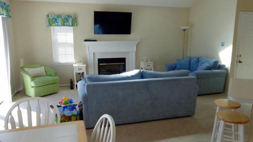 Oc3642 Asbury Avenue-2