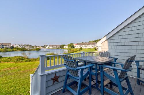 Country Cozy At Ocean Village