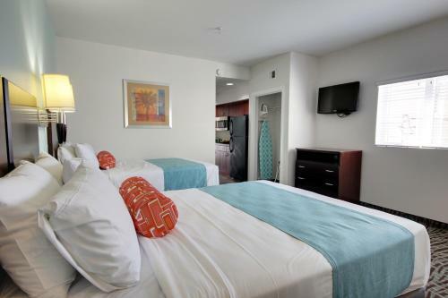Hotel Monte Carlo Boardwalk / Oceanfront Ocean City