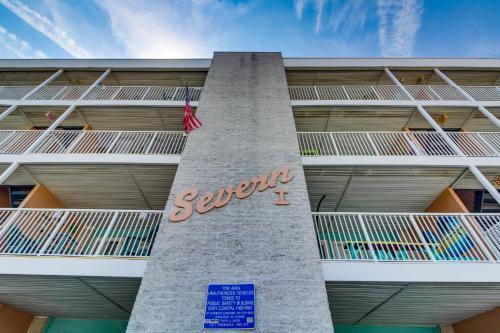 Spacious Beach Block Condo