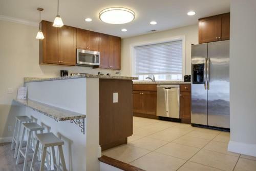 1602 Sunburst 110 Home