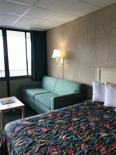 Hotel Surf Inn Suites