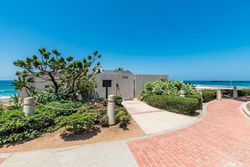 Pacific Villas: Unit 5