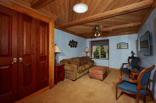 A306 Pier View Penthouse