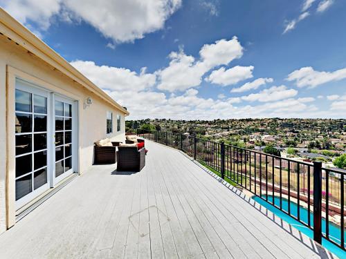 5262 Palmera Dr Home