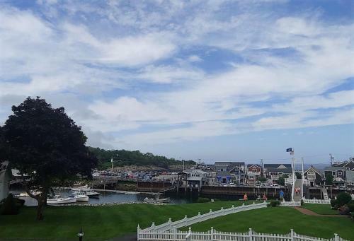 Motel Auberge On The Cove