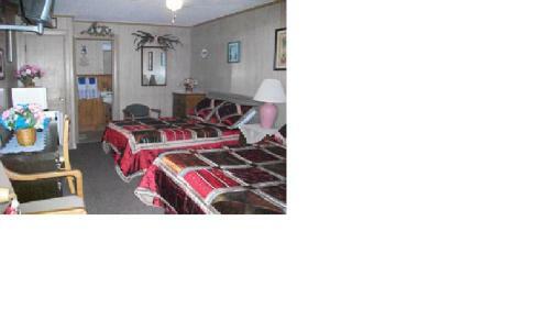 Patra's Grand Beach Motel