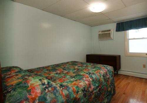 Biarritz Motel & Suites
