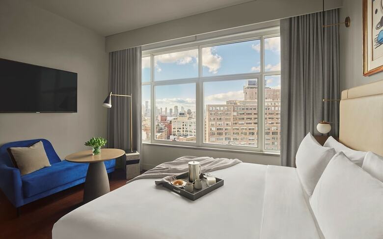 Hotel The James New York
