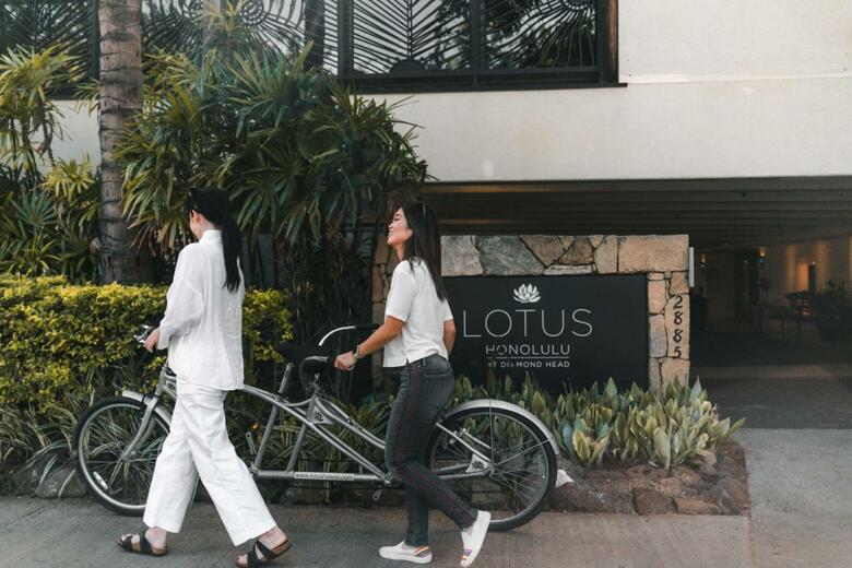 Hotel Aqua Lotus Honolulu
