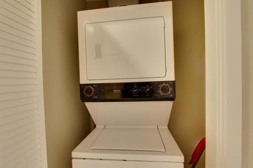 Phoenix VI Unit 1106