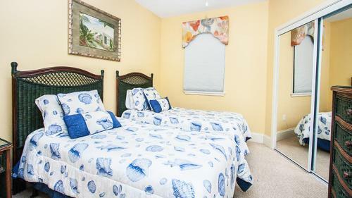 Crb0311 - Sunny Three-bedroom Apartment