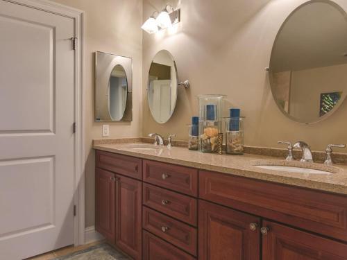 Wharf 521 Apartment