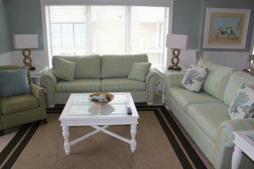 Apartamento Escapes To The Shore 905