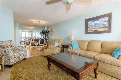 Apartamento Windward Pointe 1003