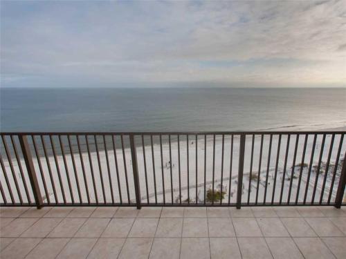Apartamento Phoenix West II 1004