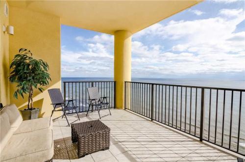 Apartamento Phoenix West II 2407