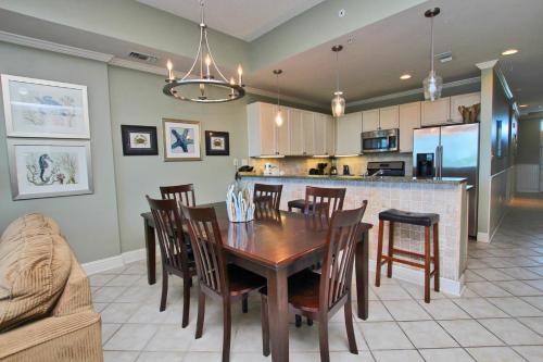 Wharf 707 Apartment