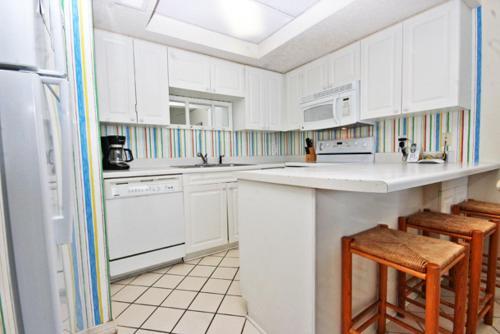 Lei Lani Tower 702 Apartment
