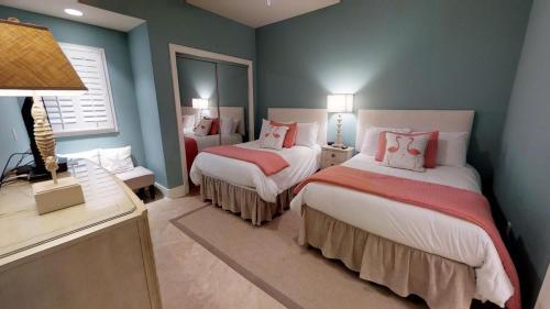 Turquoise Place D1103