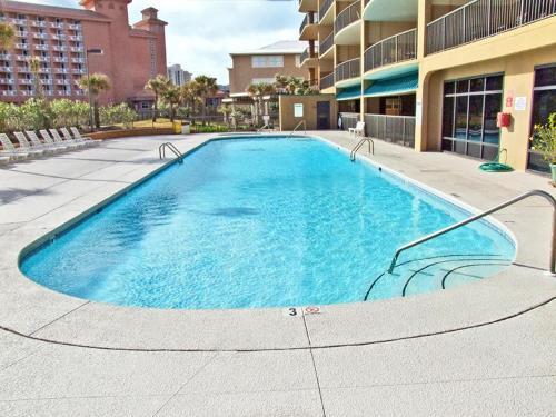 Grand Pointe 506 Apartment