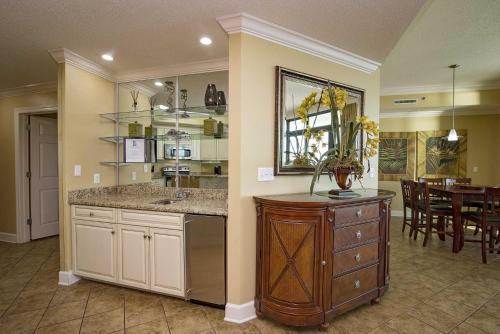 Apartamento Phoenix West 1004 Condo