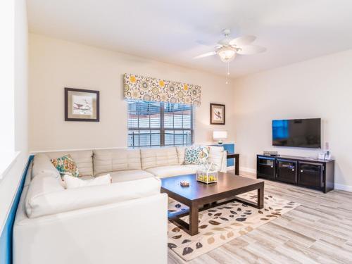 Villa Brier Rose Townhome 4823
