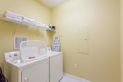 Shoreway Three-bedroom Apartment 226