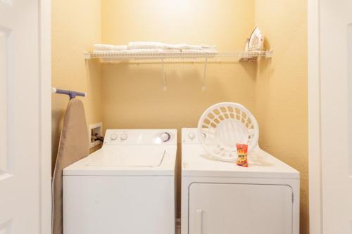 Cayview Three-bedroom Apartment 229