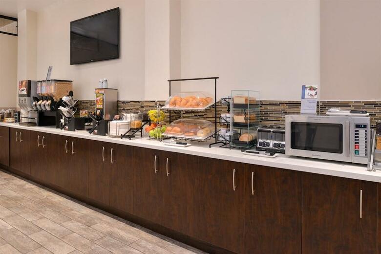 Best Western Airpark Hotel