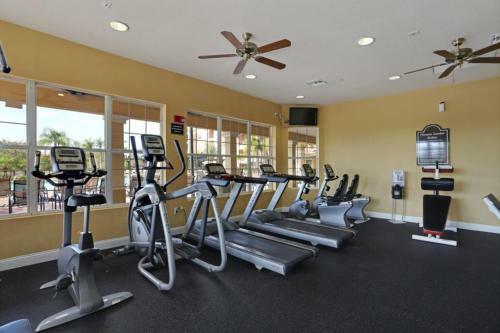 Shoreway Loop L 1005-three Bedroom Apartment