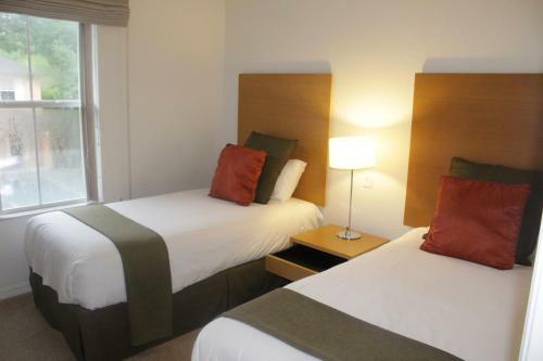 Villa Regal Oaks Rentals