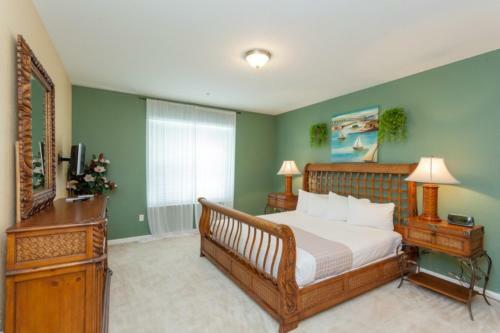 Shoreway Loop L 1004-three Bedroom Apartment