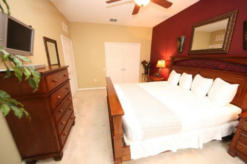 Cayview Ave L 3005-three Bedroom Apartment