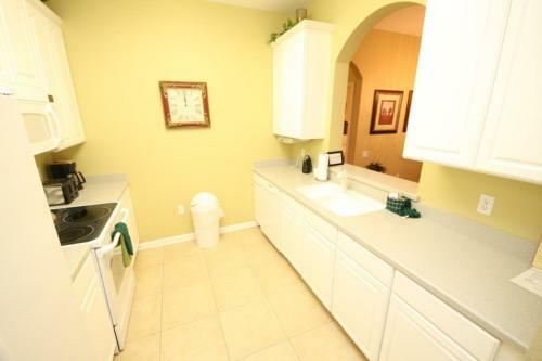 Cayview Ave L 3005-three Bedroom Apartment