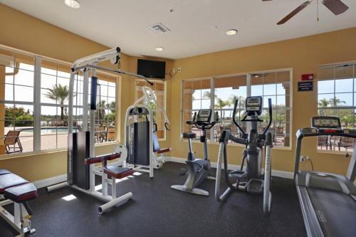 Shoreway Four-bedroom Apartment 221