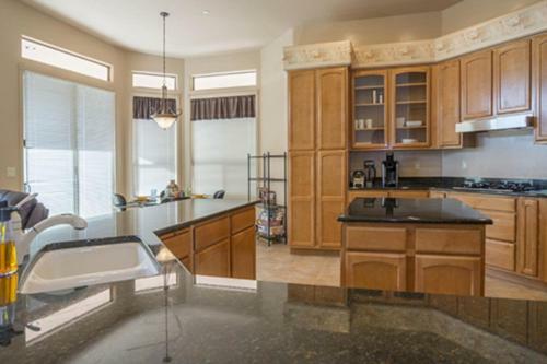 Oro Valley #12083