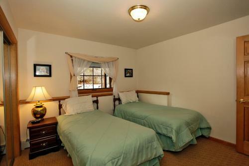 16 Storm Peak Townhouse