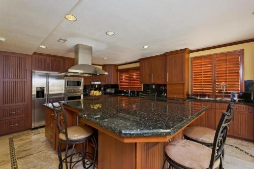 5128m - 636099 Mandalay Shores