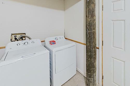 6877 Hwy 361 Home Unit 27