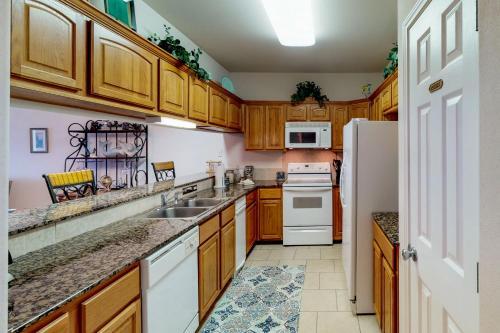 Apartamento Compass Condominiums