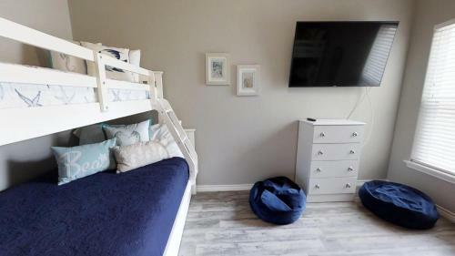 Big Shell-14916 Two-bedroom Holiday Home