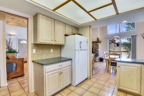 Creekside (upper Level)