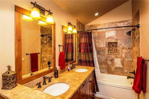 Pagosa Cool Pines Home
