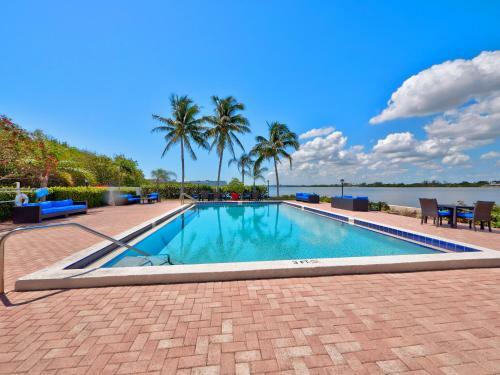 Apartamento 2560 S Ocean Blvd Condo