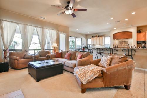74192 Via Pellestrina Home