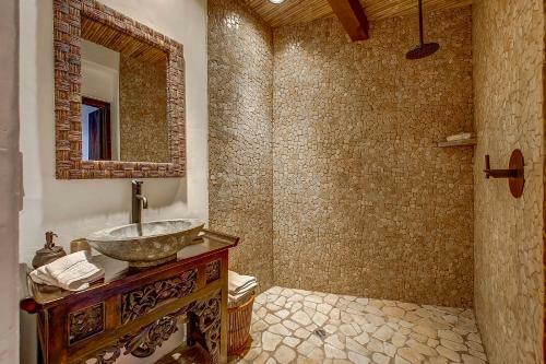 Apartamento 3br Balinese Themed Home